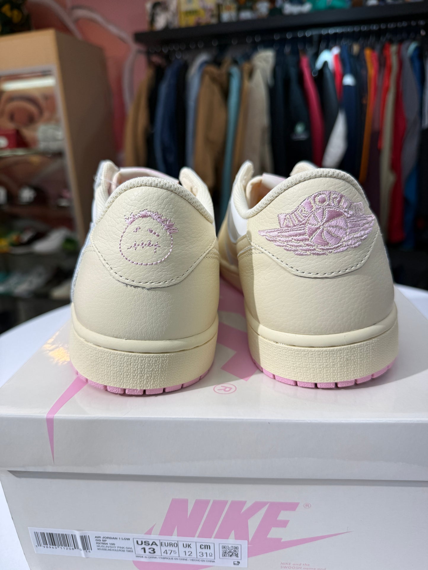 New Shy Pink Travis Scott Jordan 1 Low
