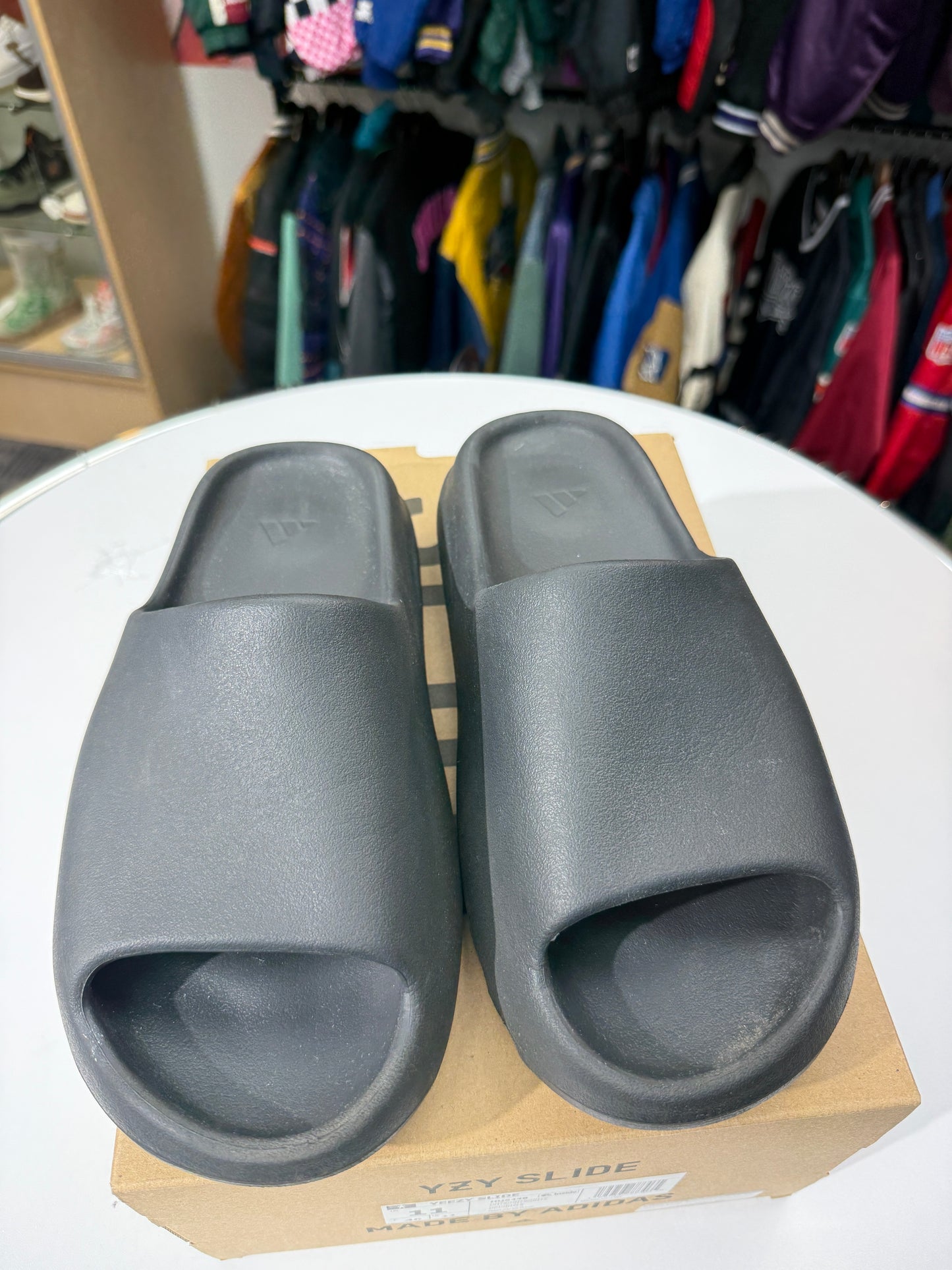 Preowned Onyx Yeezy Slide
