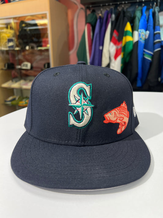 New New Era Seattle Mariners “City Icons” Collection Fitted Hat