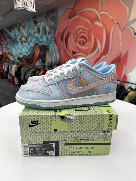 Preowned Nike Union Passport Dunk Low