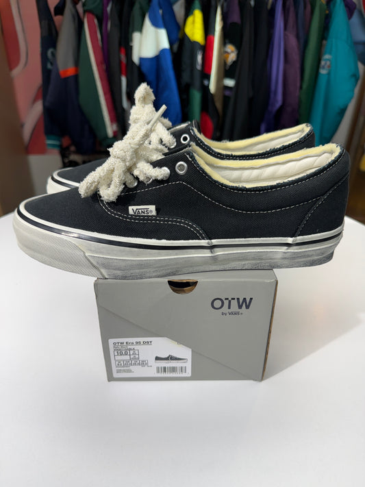 New Relic Black Vans OTW Era 95 DST