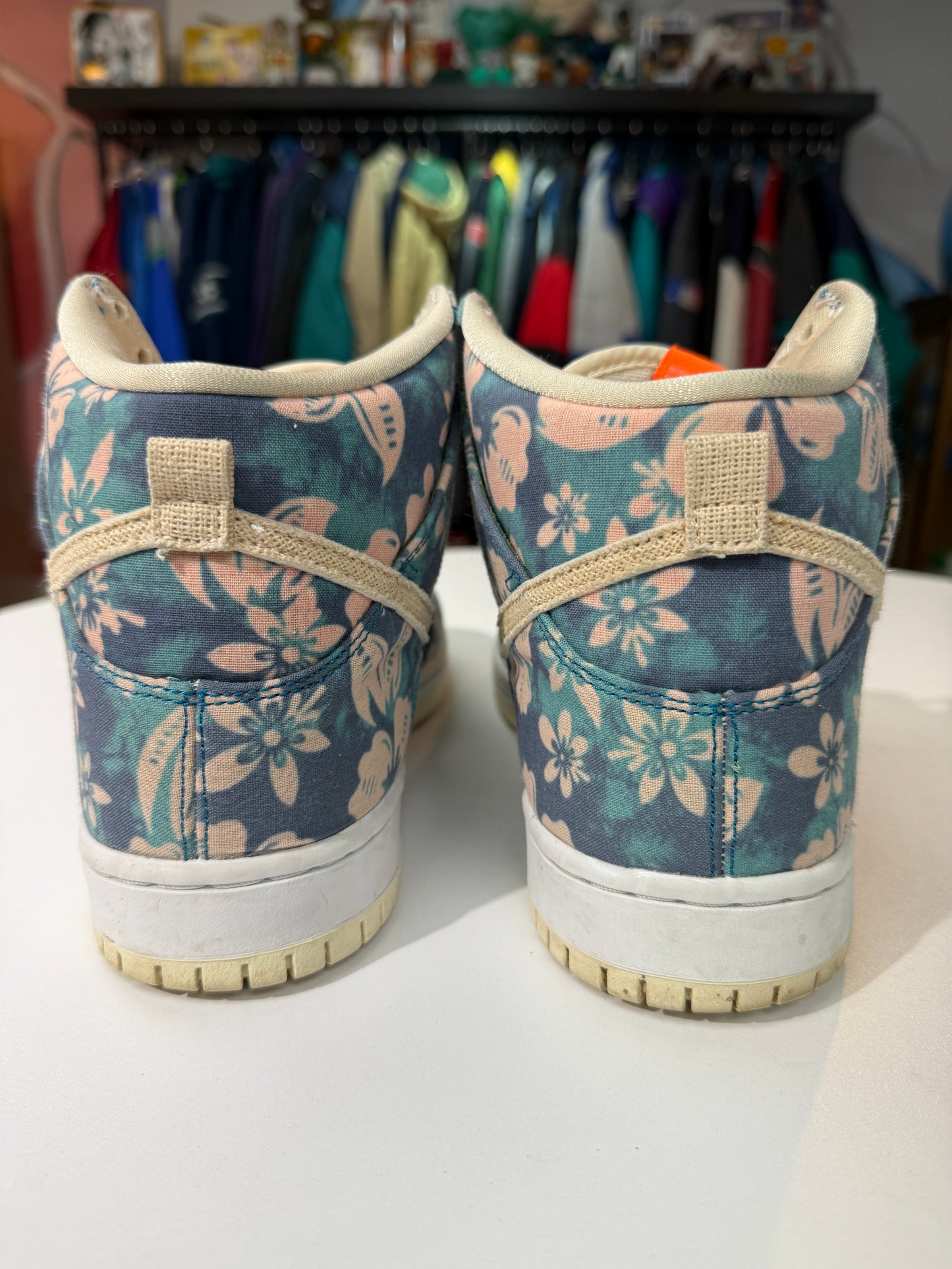 Preowned Hawaii SB Nike Dunk High