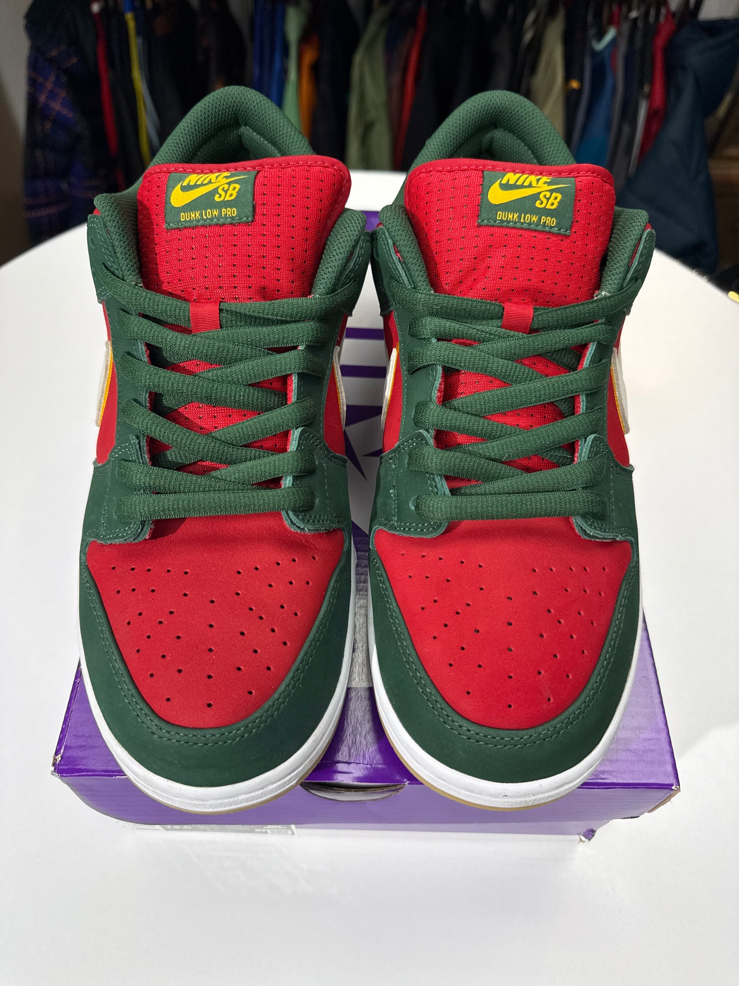 Preowned Nike SB Dunk Low Seattle Supersonics