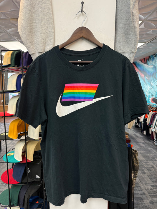 Nike Be True Tee