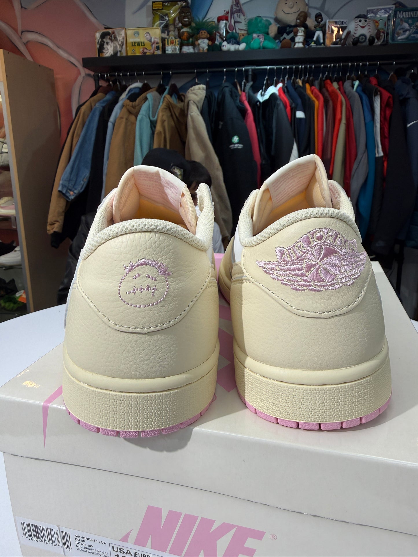 New Shy Pink Travis Scott Jordan 1 Low
