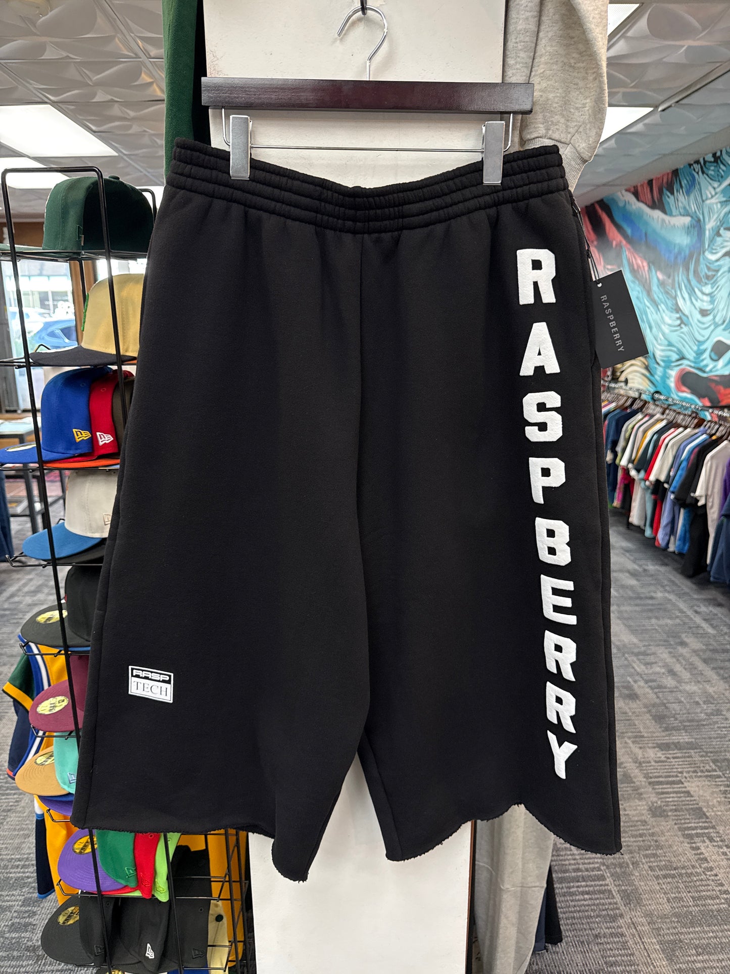 New GV Raspberry Hills Berry Cutoffs