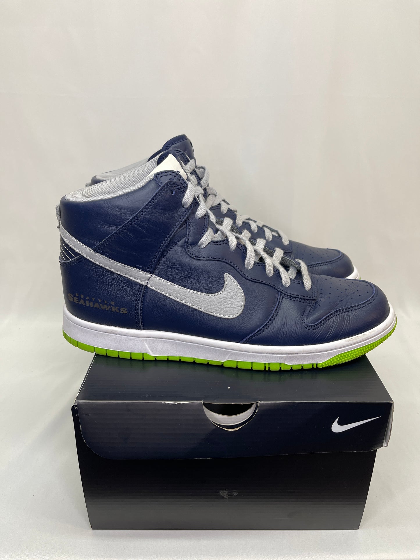 Preowned Nike Dunk High Seahawks