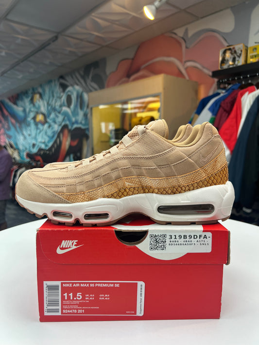 Preowned Vachetta Snake AirMax 95