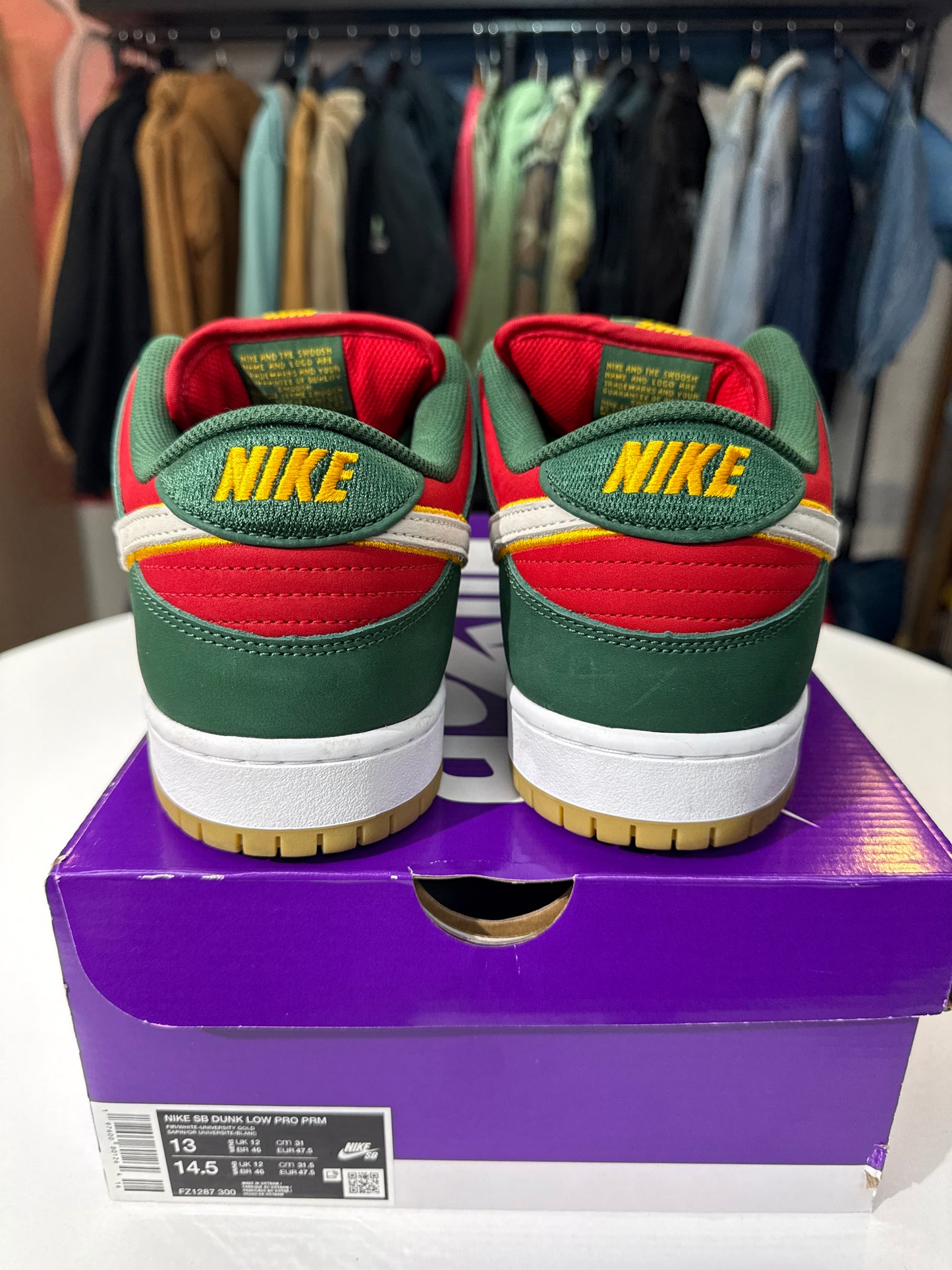 Preowned Nike SB Dunk Low Seattle Supersonics