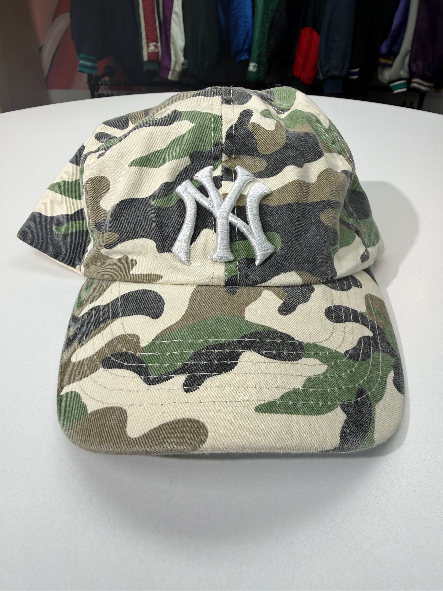 NY Yankees Camo Snap