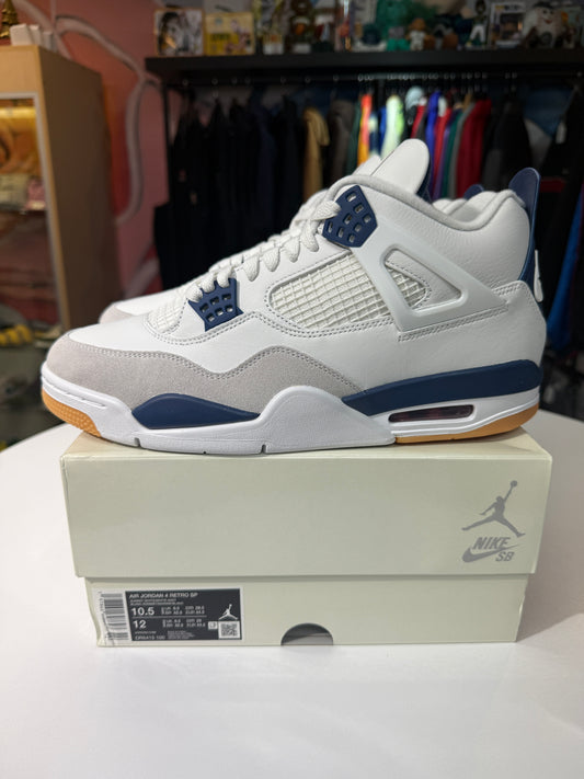 New Navy SB Jordan 4