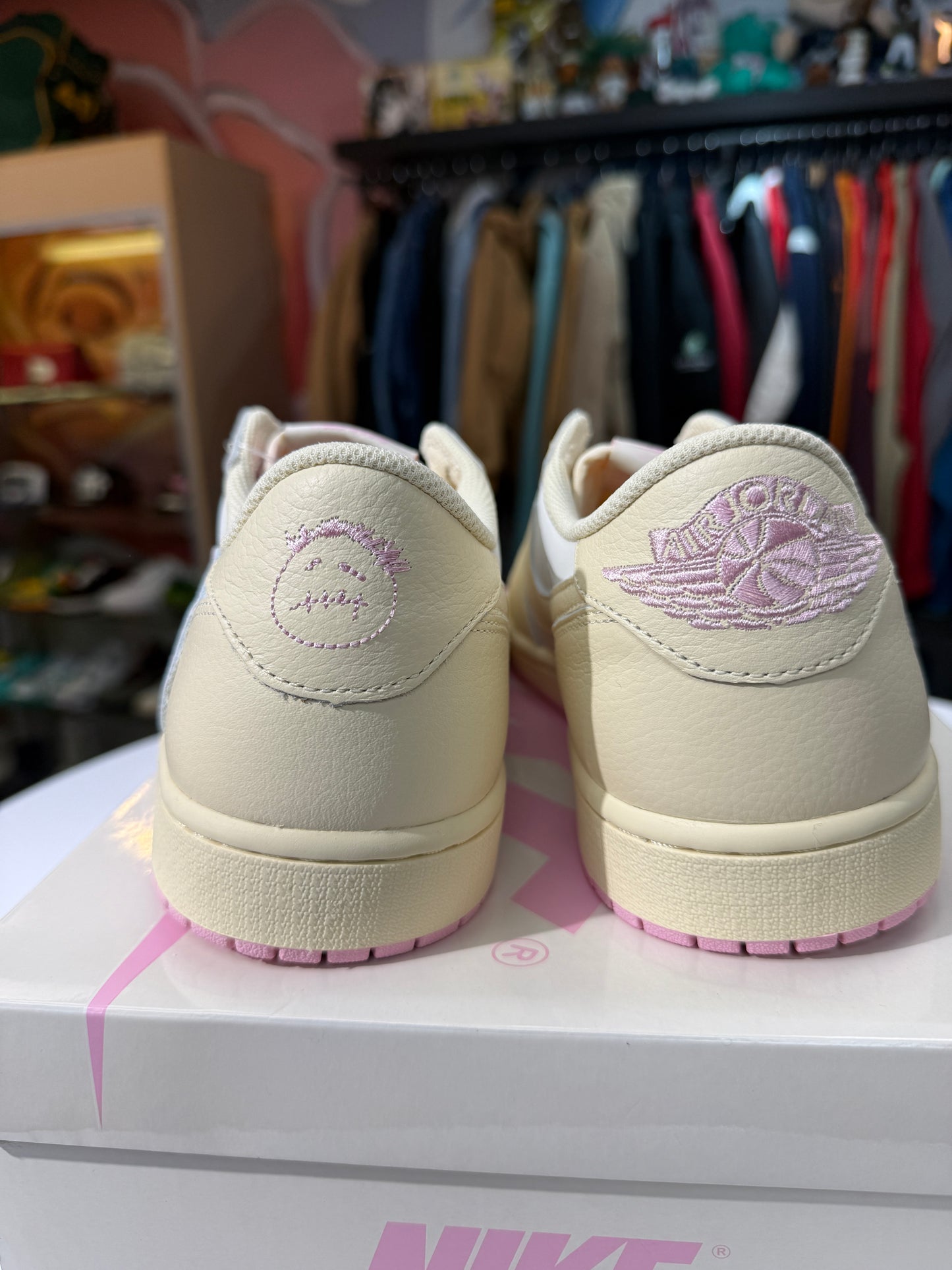 New Shy Pink Travis Scott Jordan 1 Low