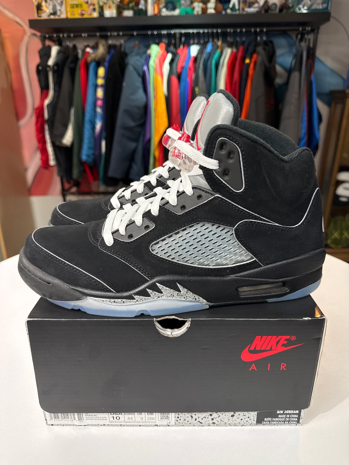 Preowned Jordan 5 Black Metallic (2025)