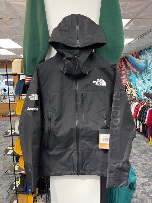 Supreme The North Face Split Seam Shell Jacket