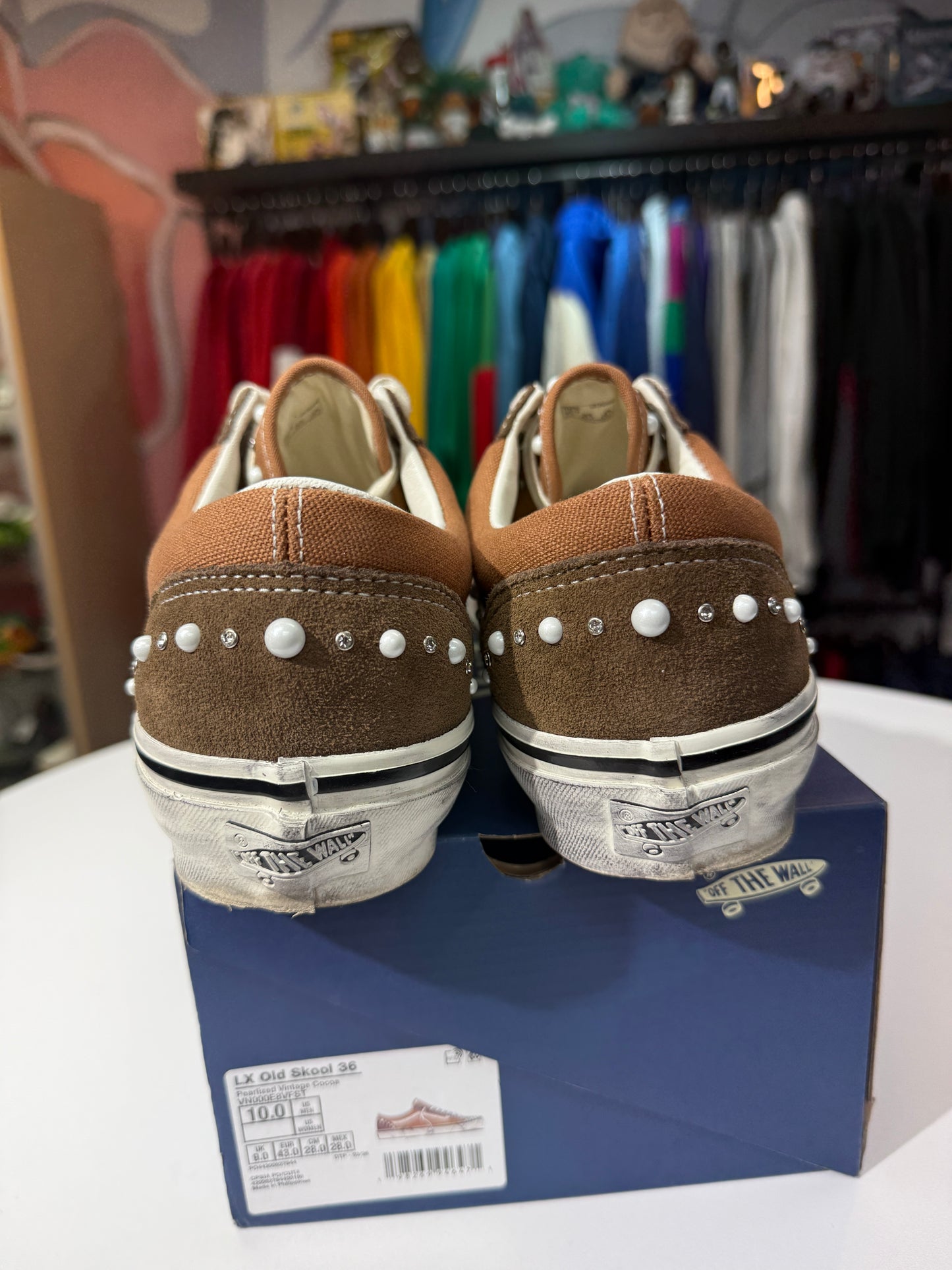 Preowned Cocoa Brown Pearlized Vans LX Old School 36