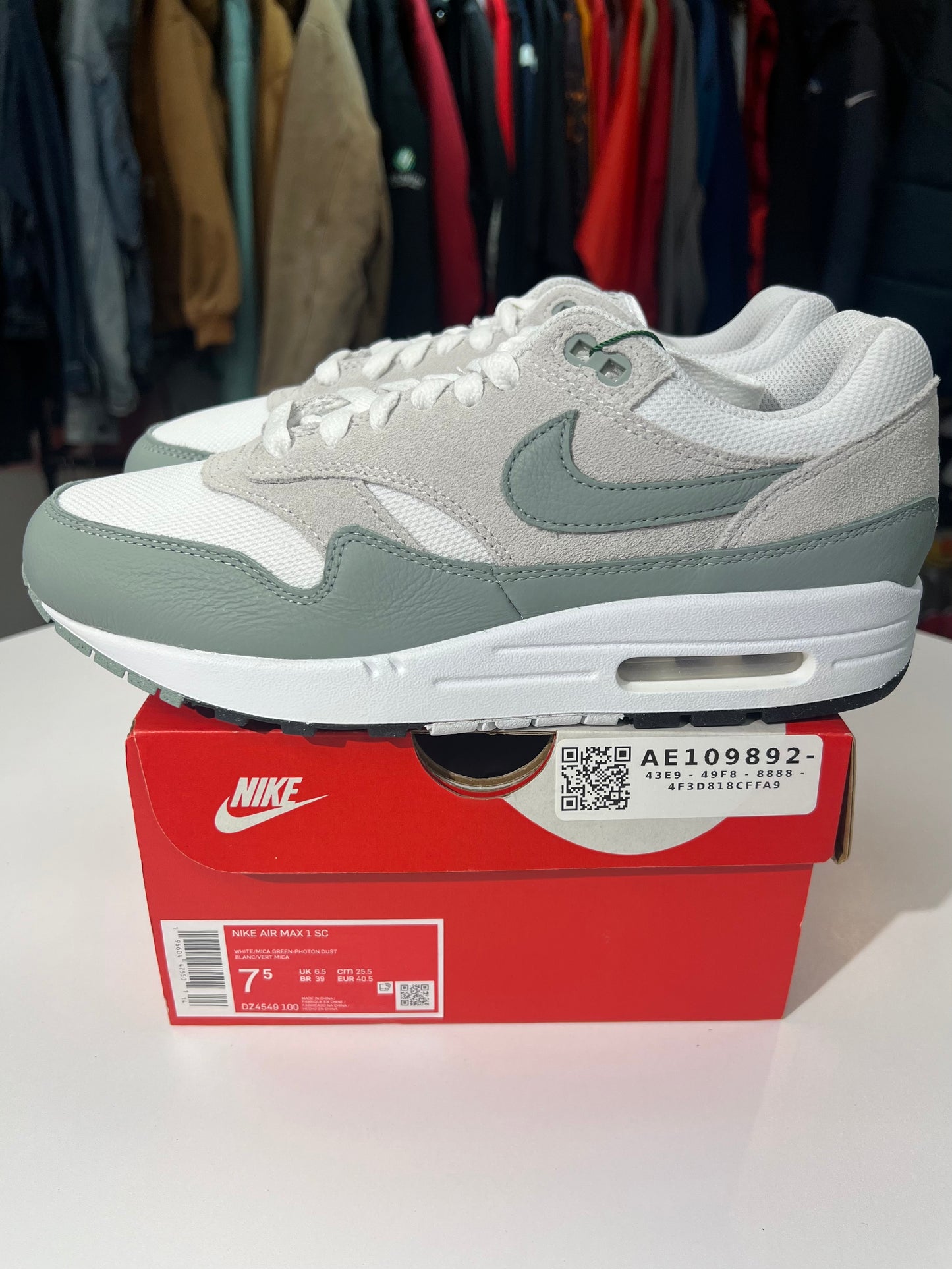 New Nike Air Max 1 Mica Green/White
