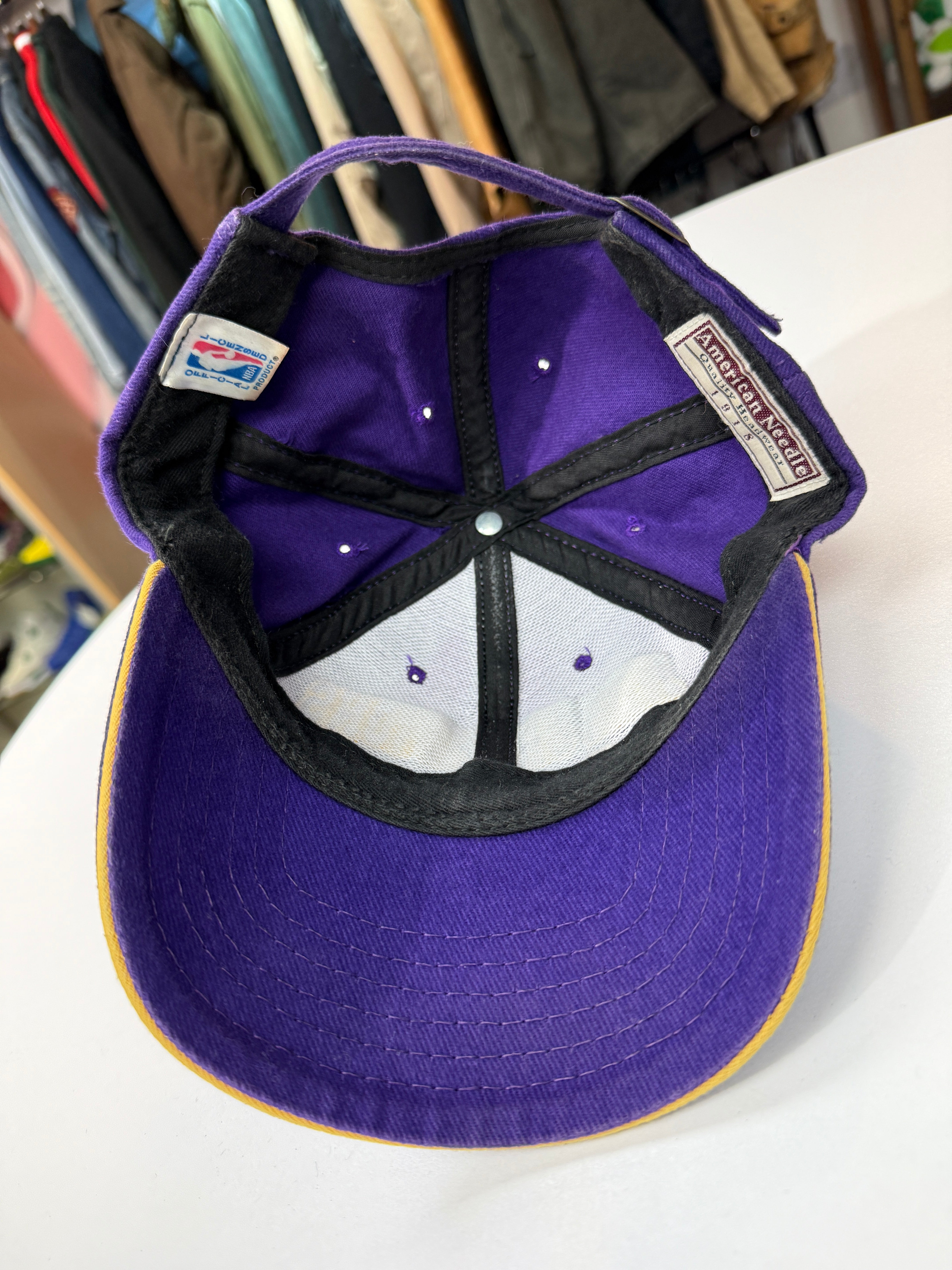 超お宝！Lakers cap American needle vintage Vintage Lakers American Needle Strapback – Rush Hour