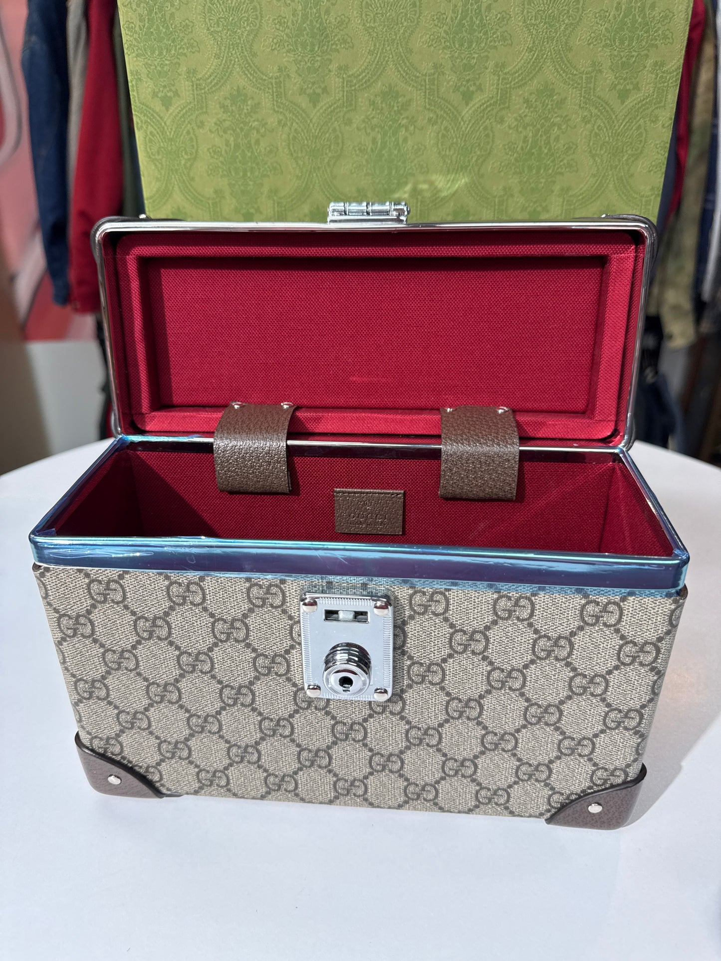 Gucci Monogram Globe-Trotter Beauty Case