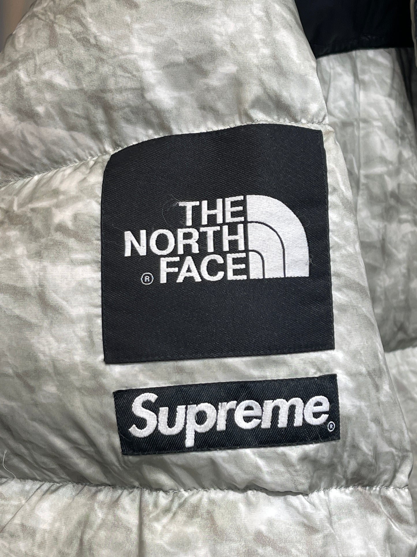 Supreme The North Face Paper Print Nuptse