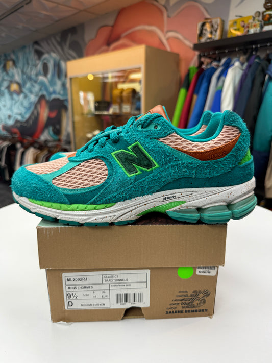 Preowned Salehe Bembury Water Be The Guide New Balance 2002R