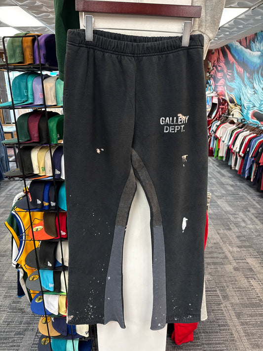 Gallery Dept. Flared Sweatpants