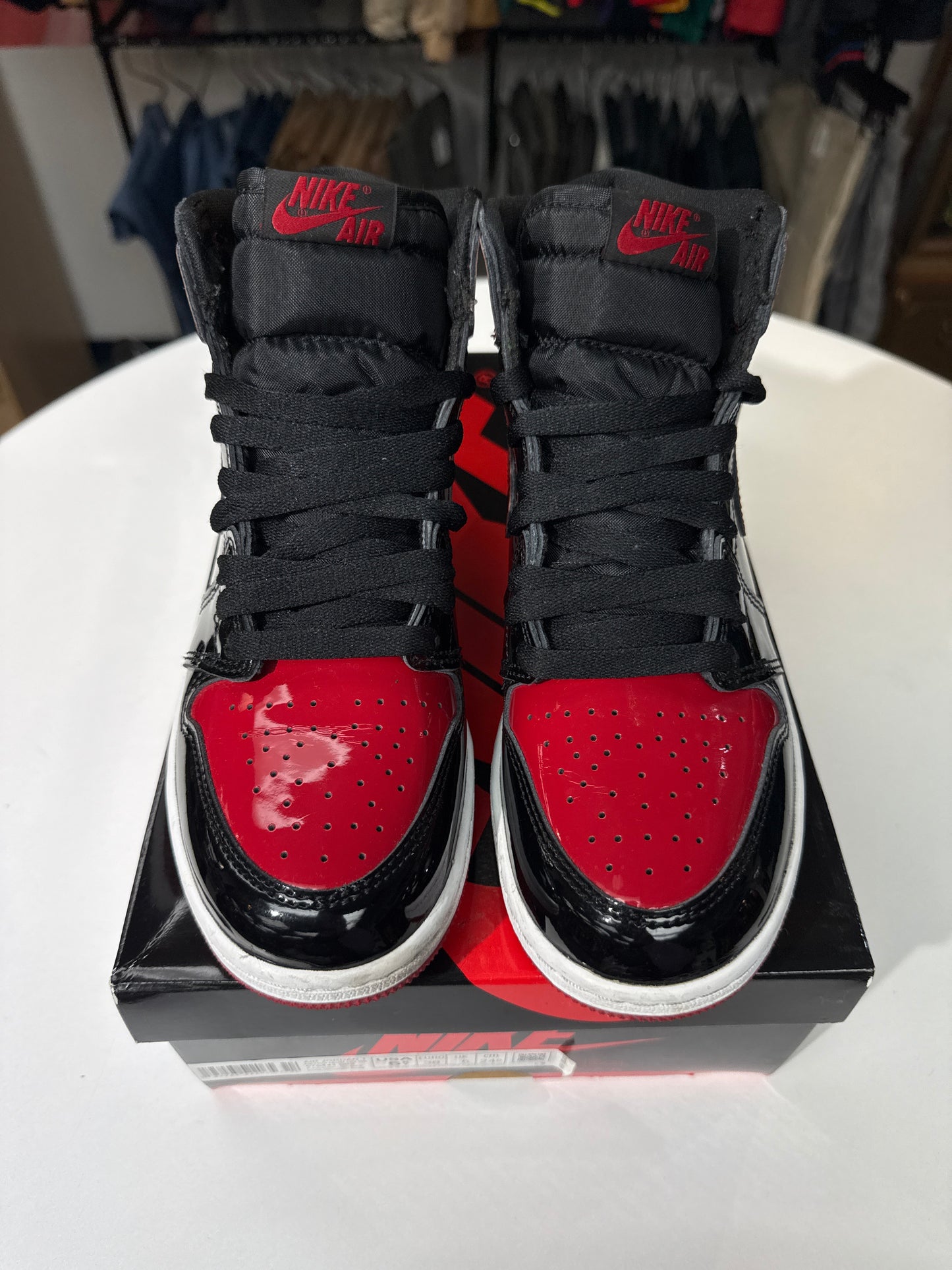 Preowned Jordan 1 Patent Bred