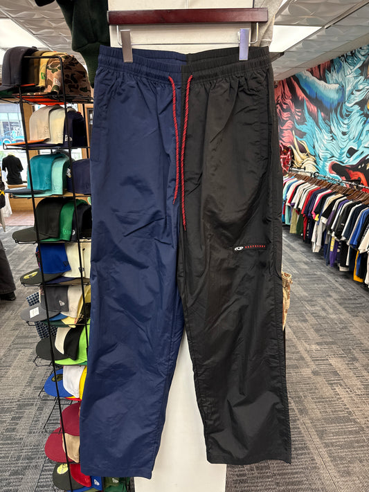 New GV Raspberry Hills Duo Pants