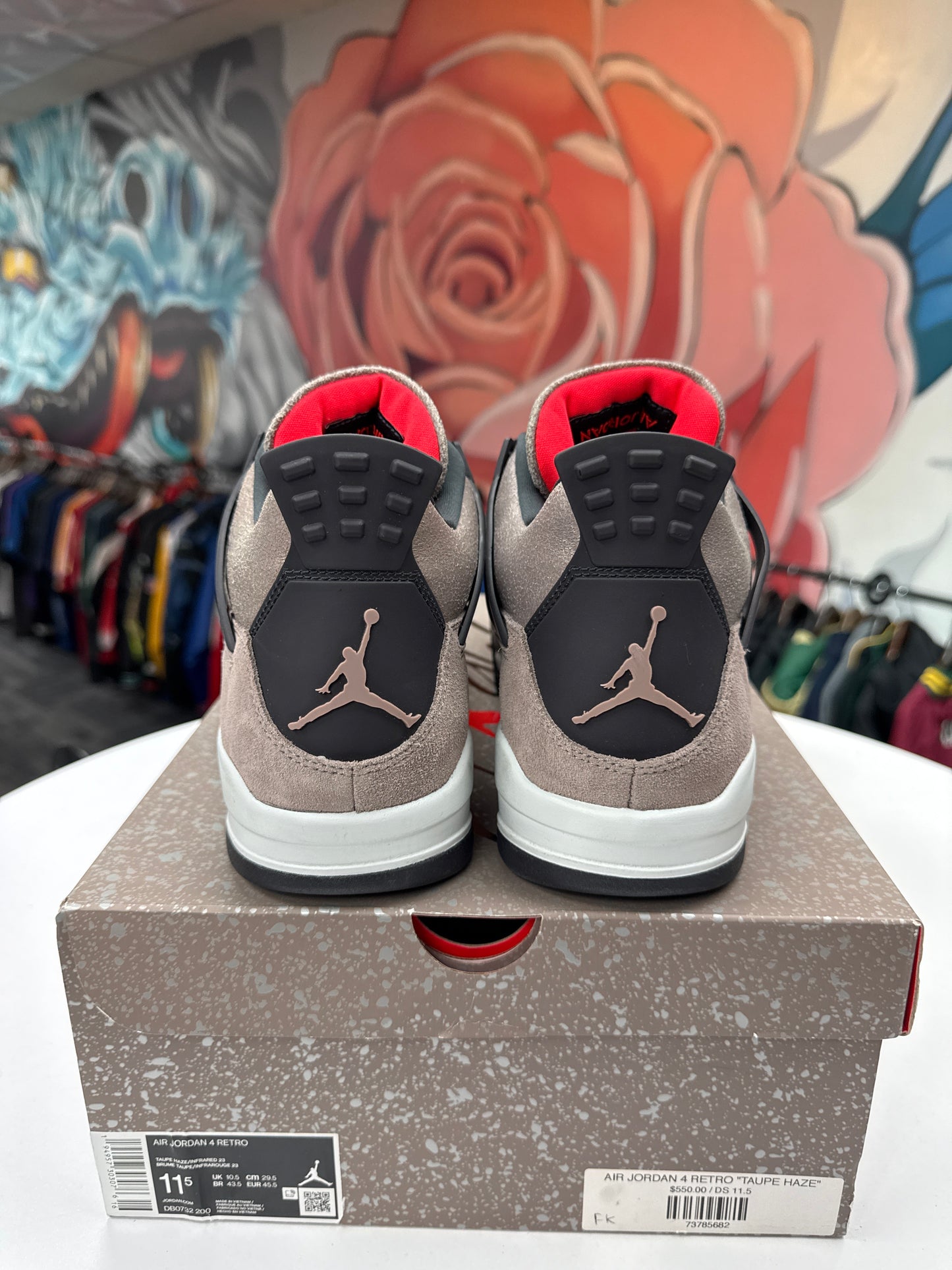 Preowned Jordan 4 Taupe Haze