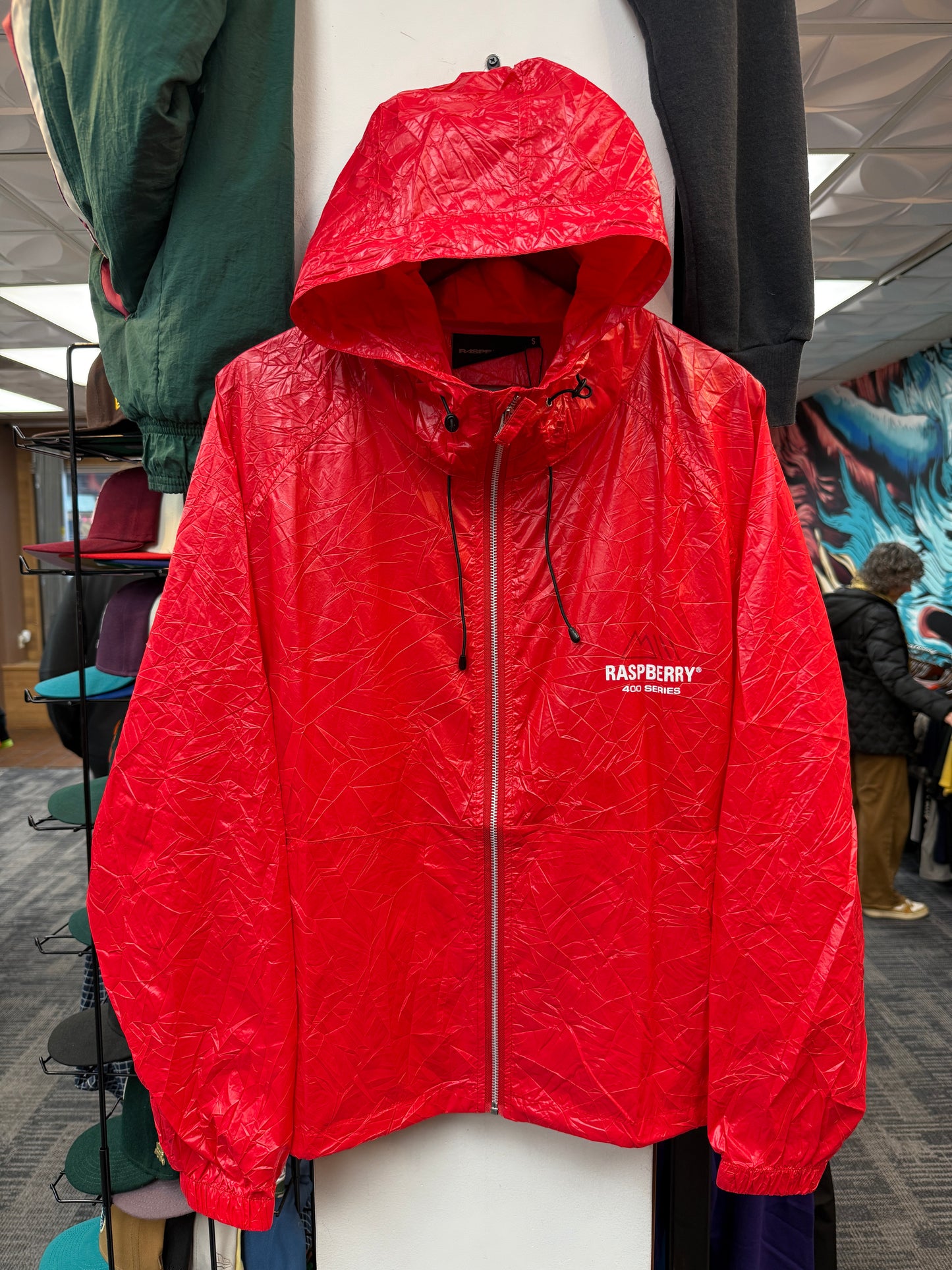 New GV Rasperry Hills Red 400 Series Windbreaker Jacket