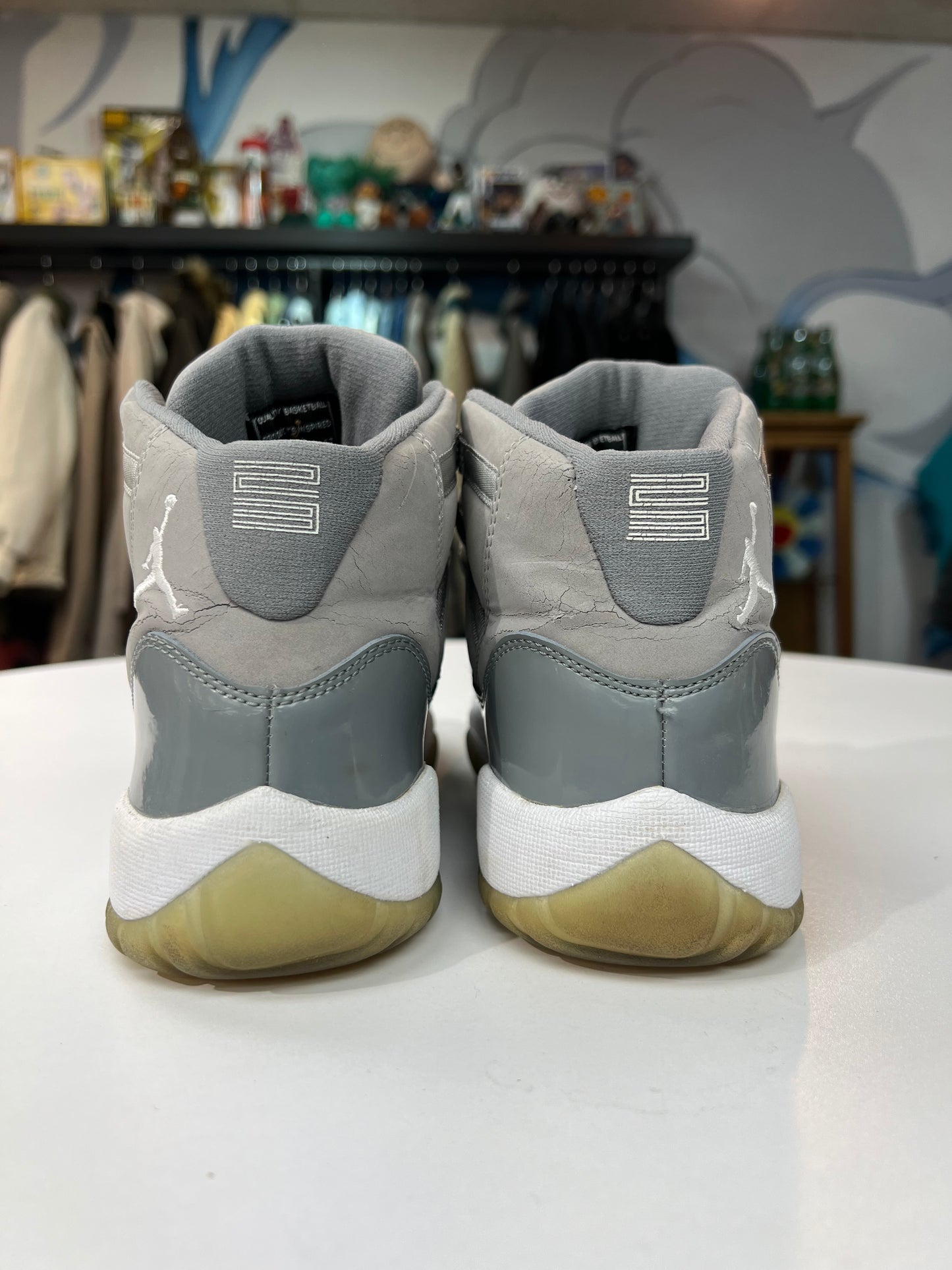 Preowned Cool Grey Jordan 11 Retro