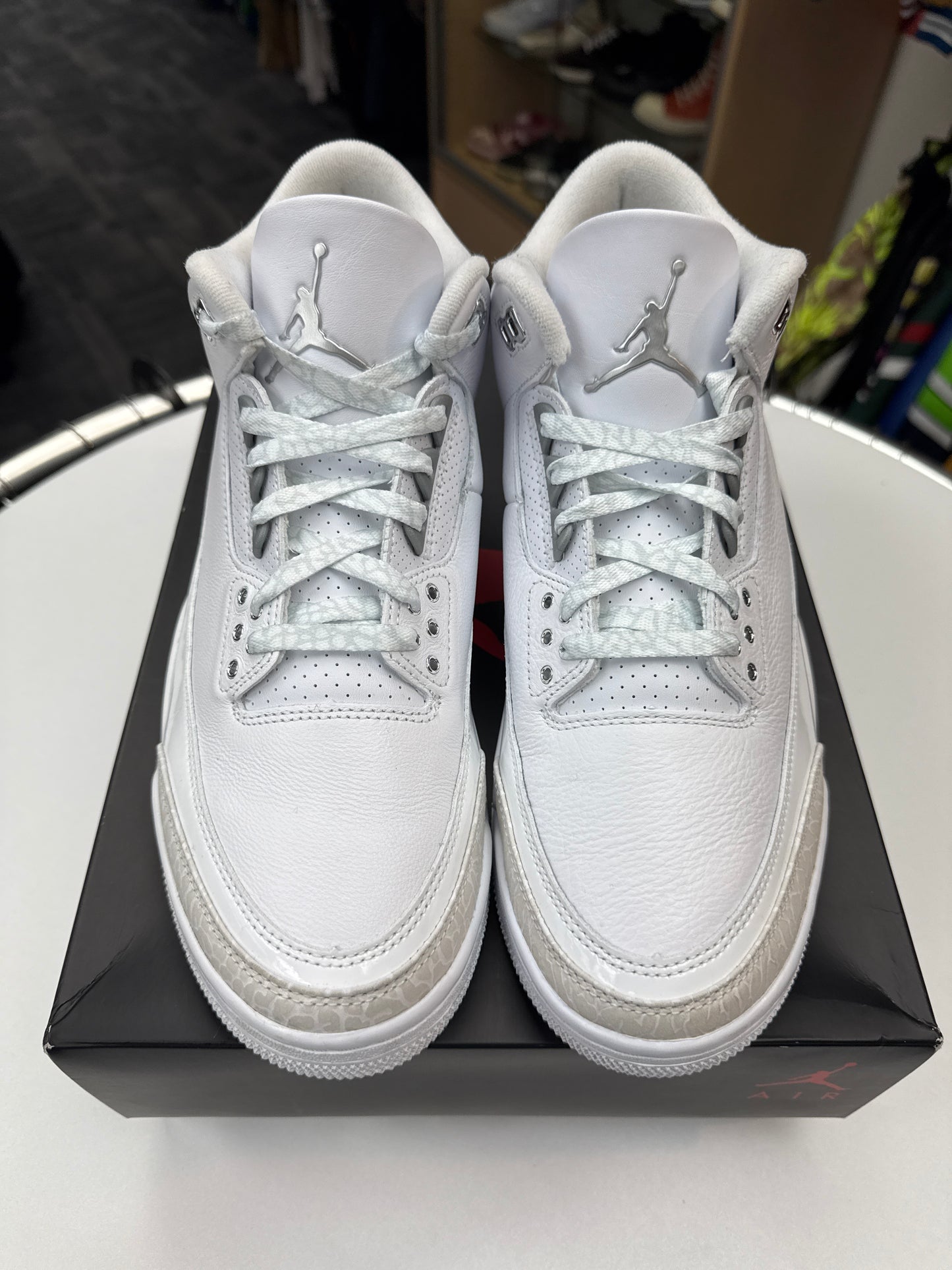 Preowned Jordan 3 Pure Money