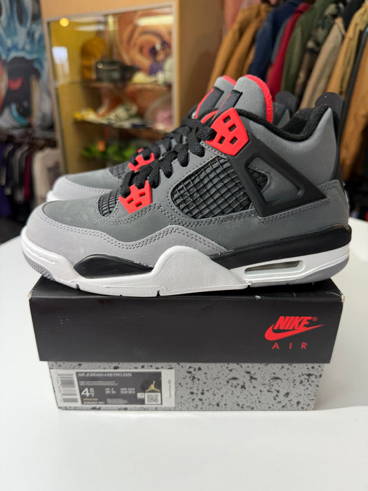 New Infrared Jordan 4