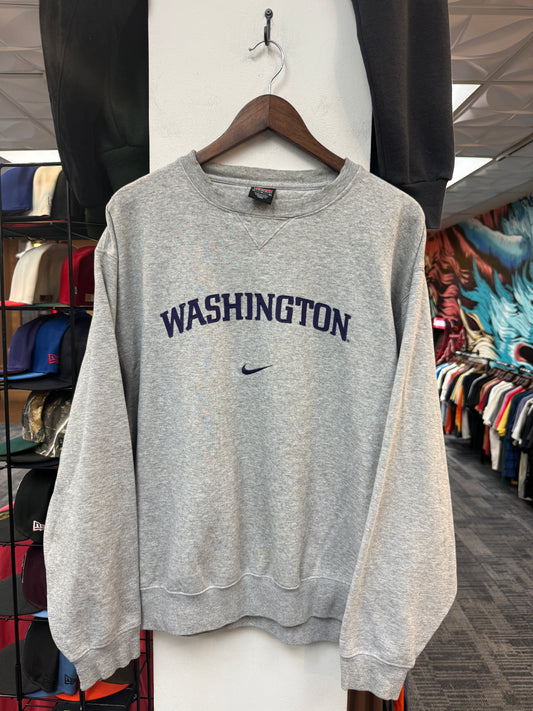 Vintage Nike U Of W Crewneck