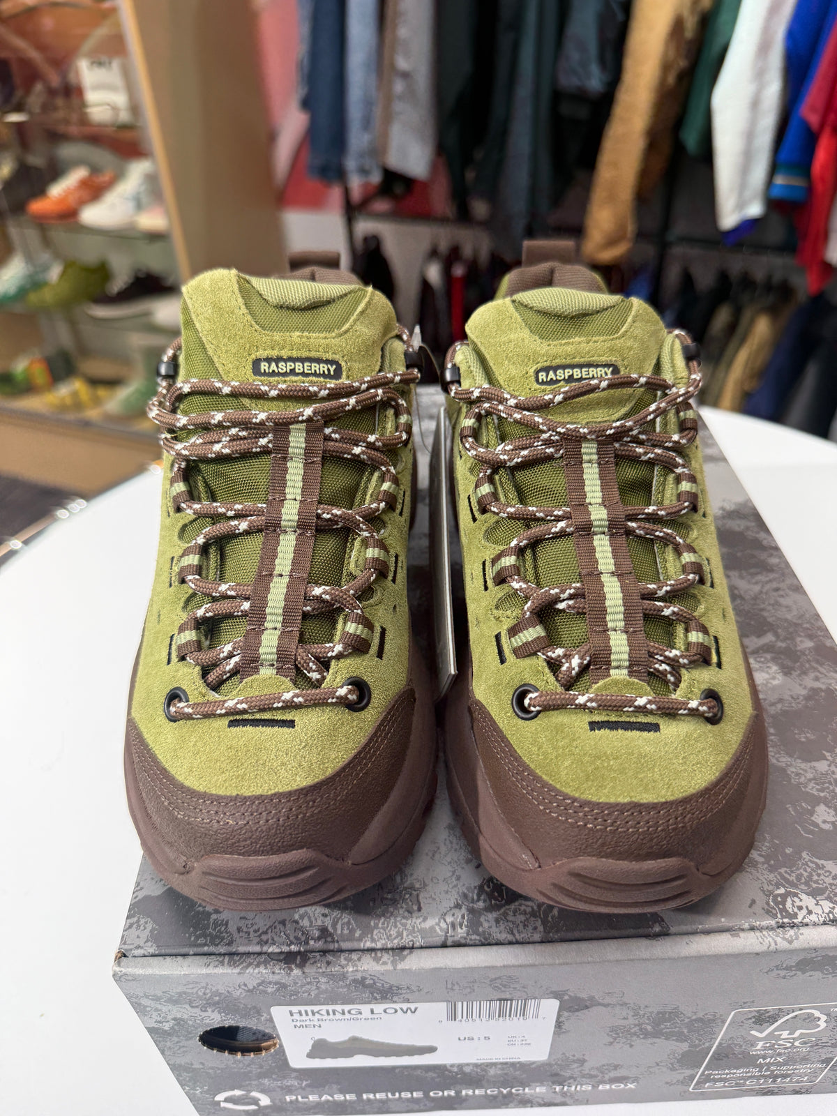 New GV Raspberry Hills ‘Reuben’ Low Hiking Shoes