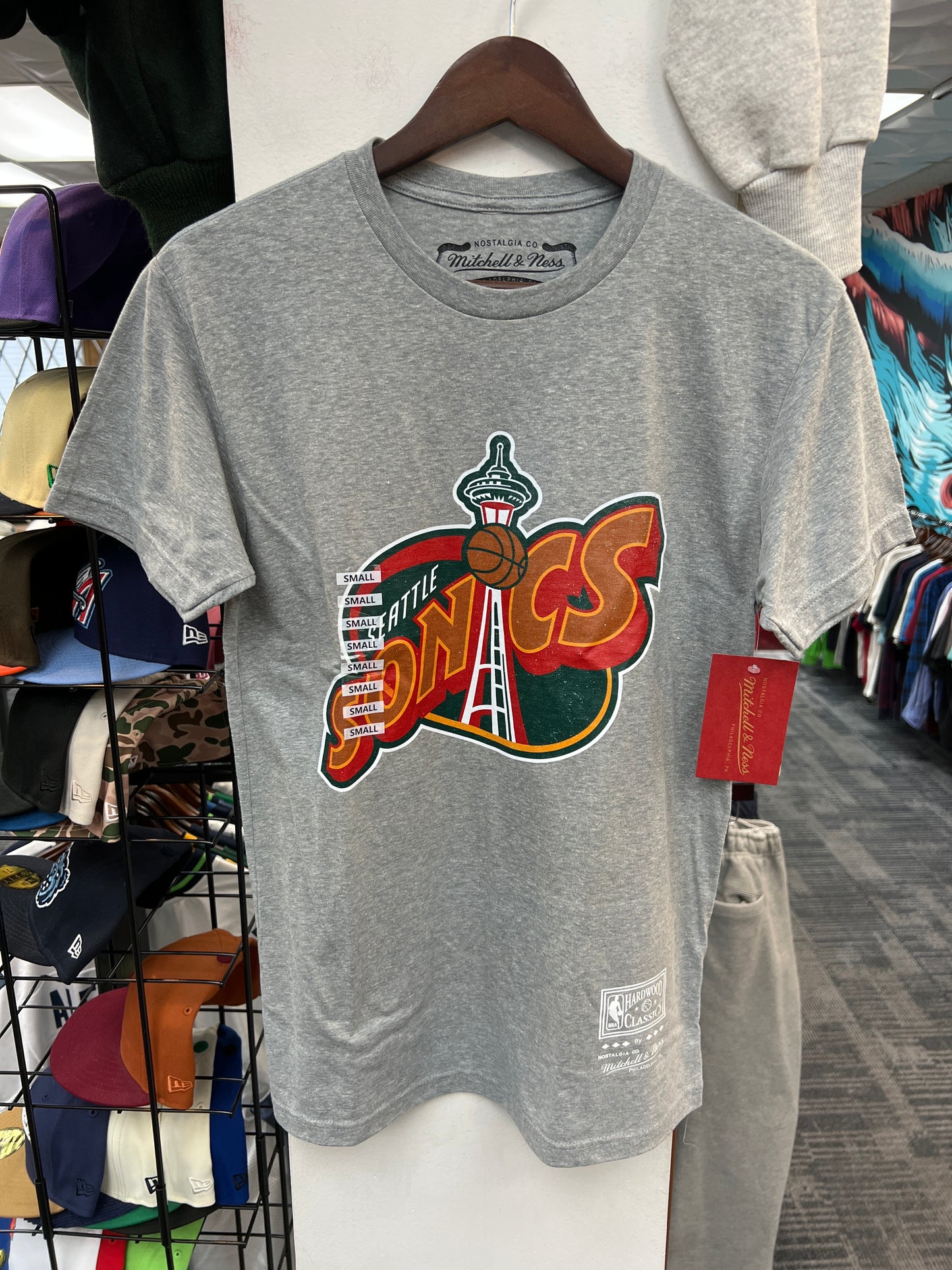 New Mitchell & Ness Hardwood Classics Seattle Sonics Grey Tee