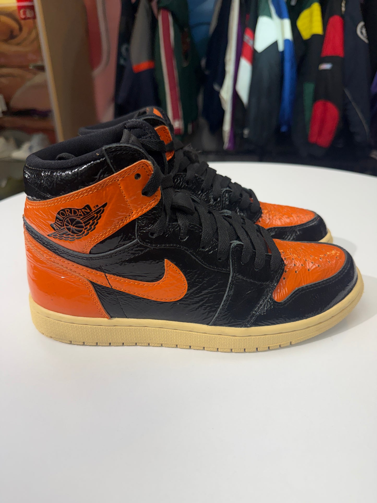 Preowned Shattered Backboard 3.0 Jordan 1