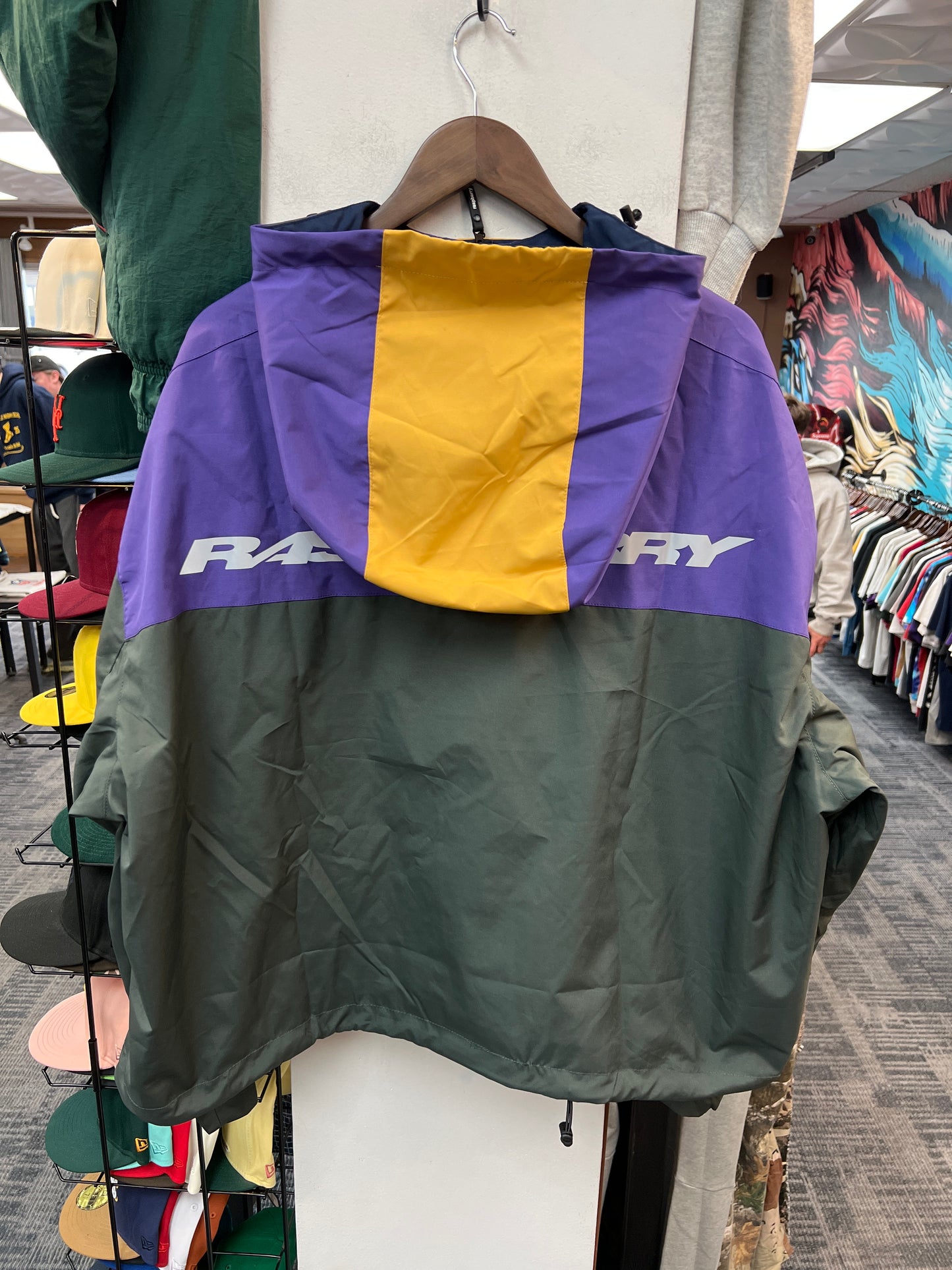 New GV Raspberry Hills Shanghai Jacket