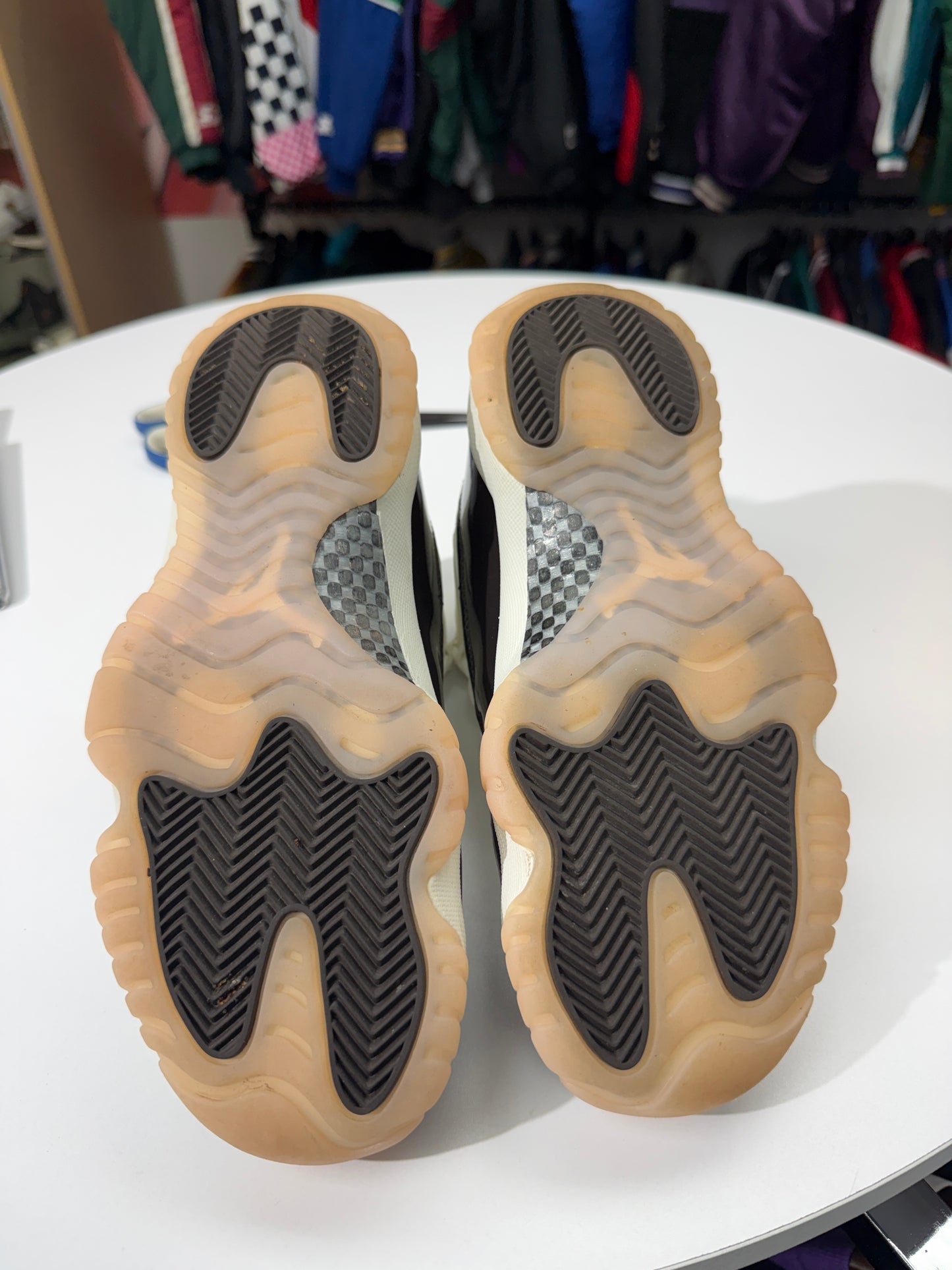 Preowned Neopolitan Jordan 11