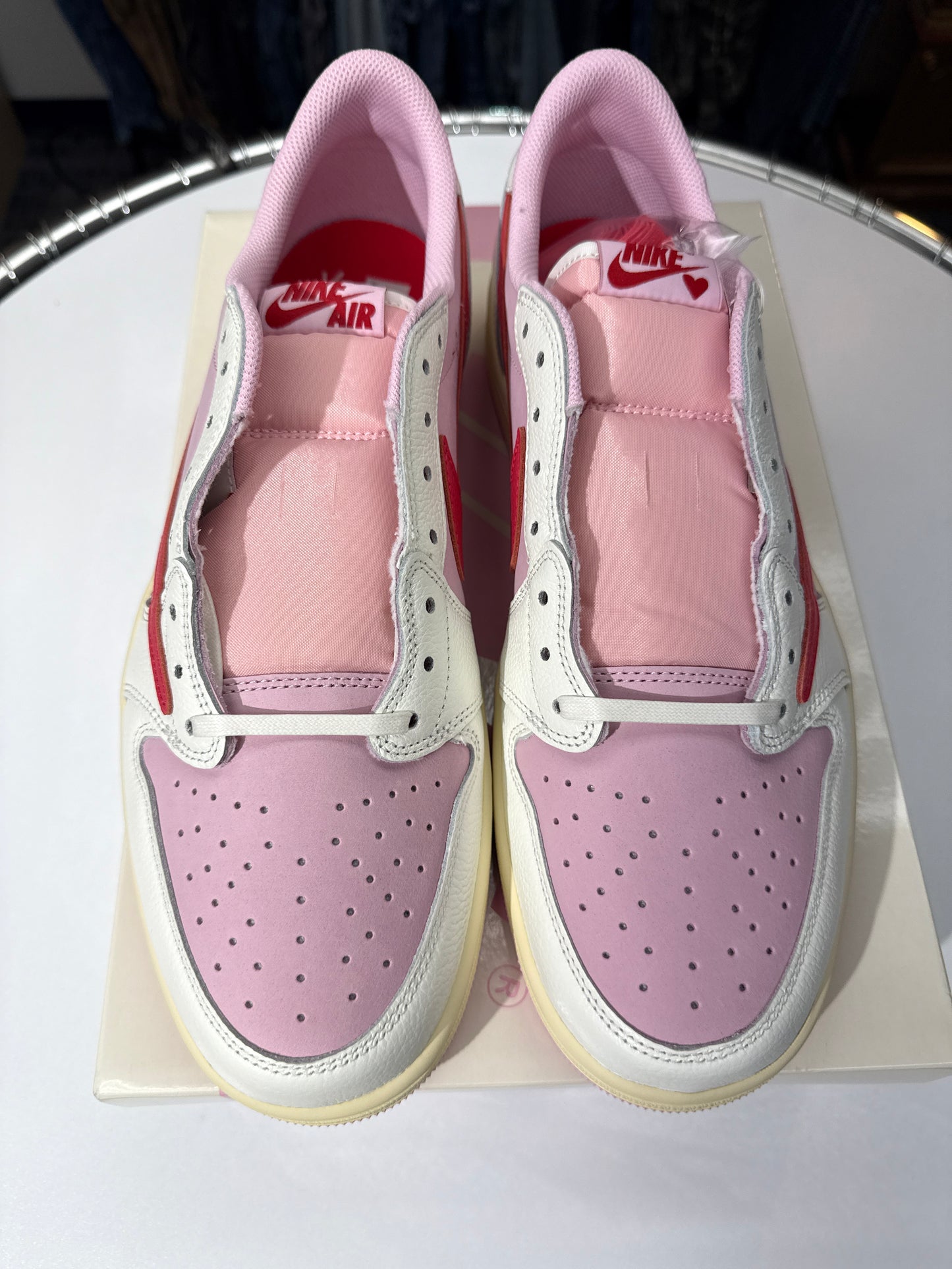 New Jordan 1 Low Travis Scott Tropical Pink