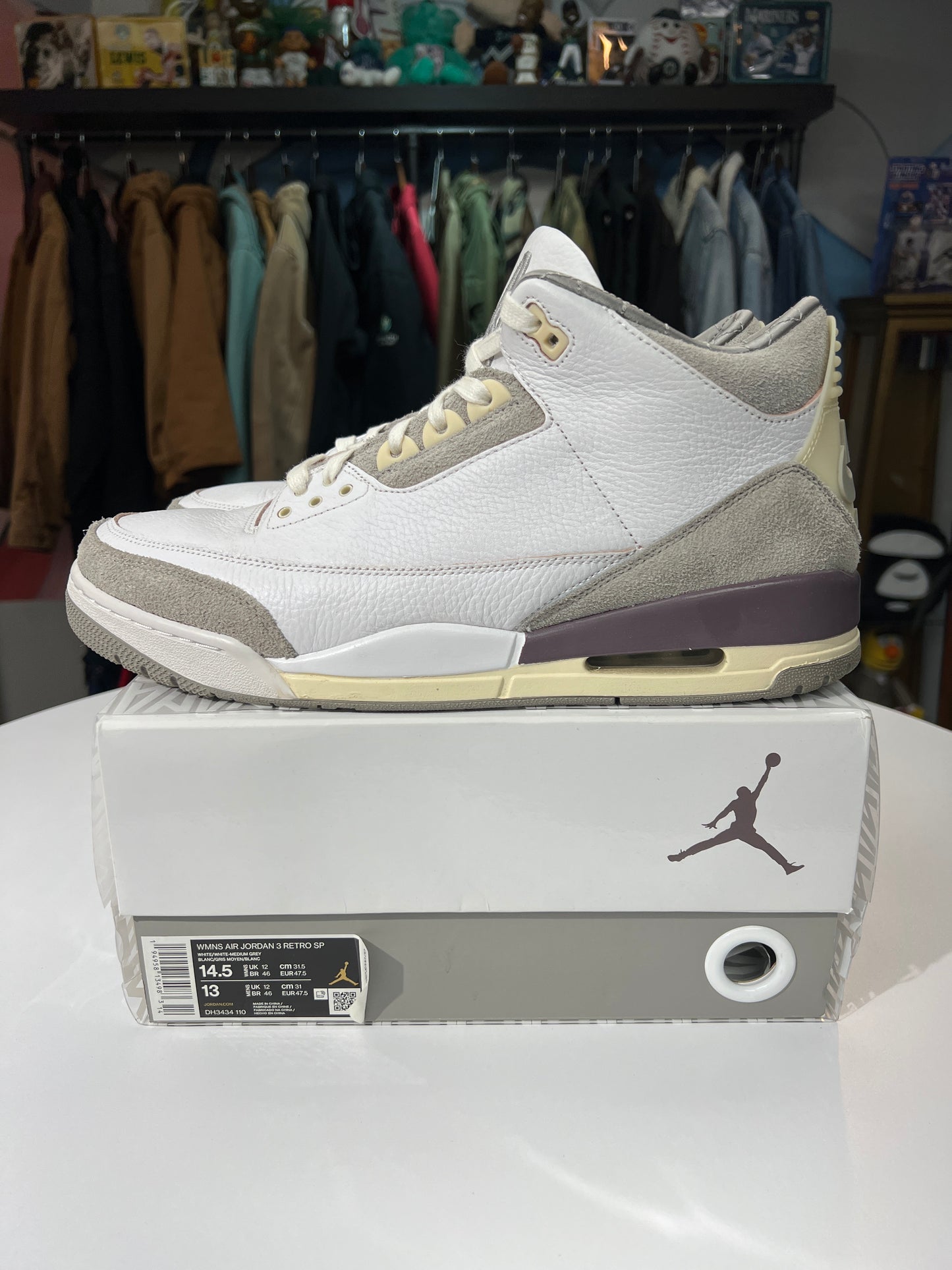 Preowned Jordan 3 Retro SP A Ma Maniere