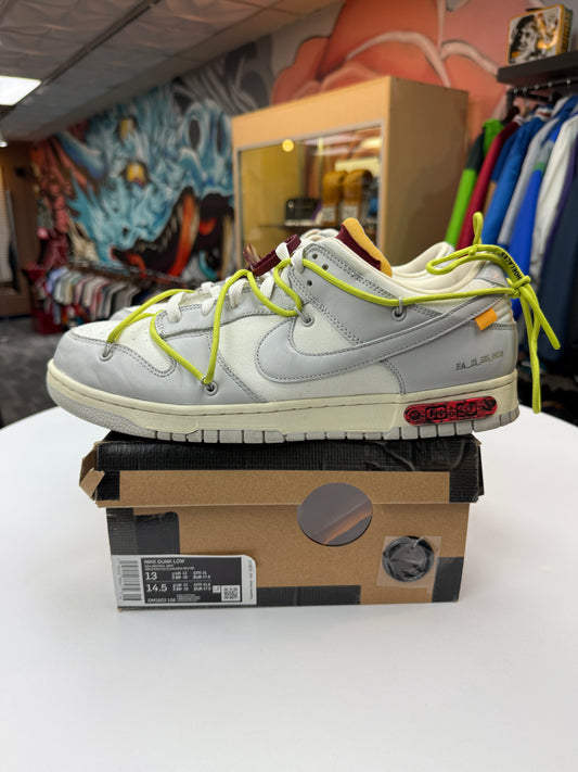 Preowned Off-White Lot 8 Dunk Low
