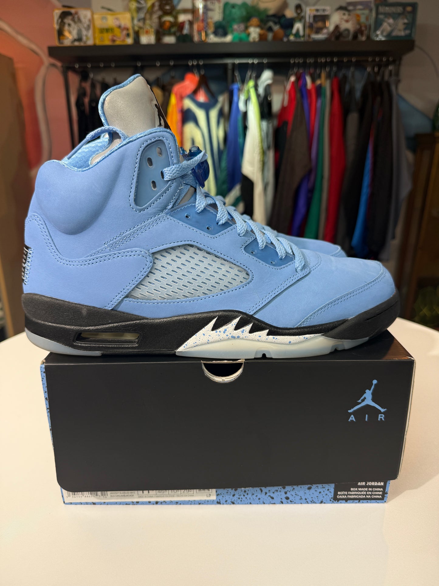 Preowned UNC University Blue Jordan 5