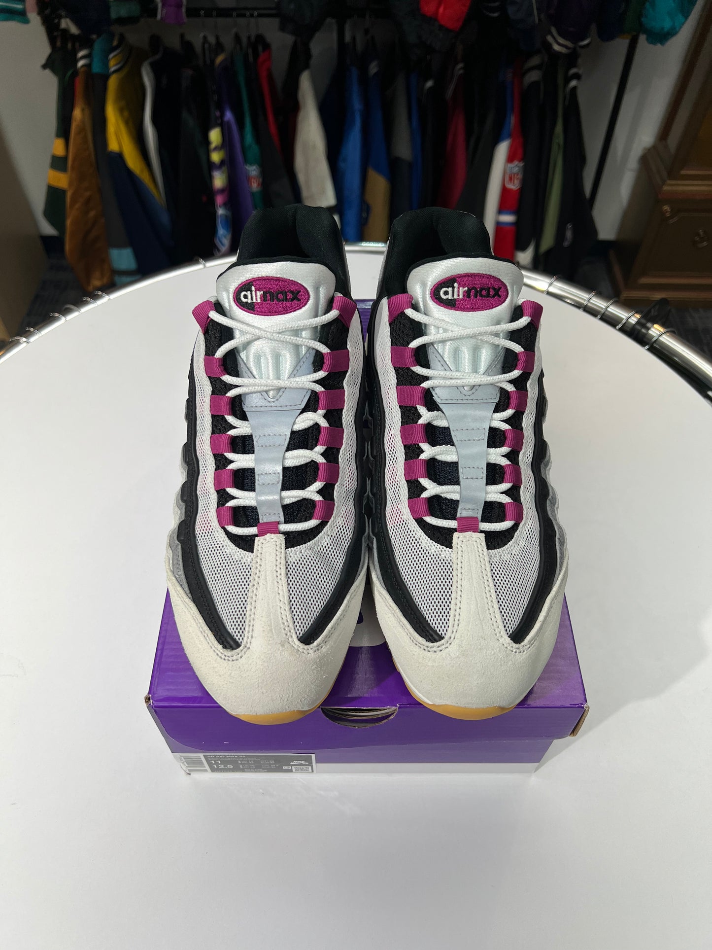 Preowned Nike SB Air Max 95 Cactus Flower