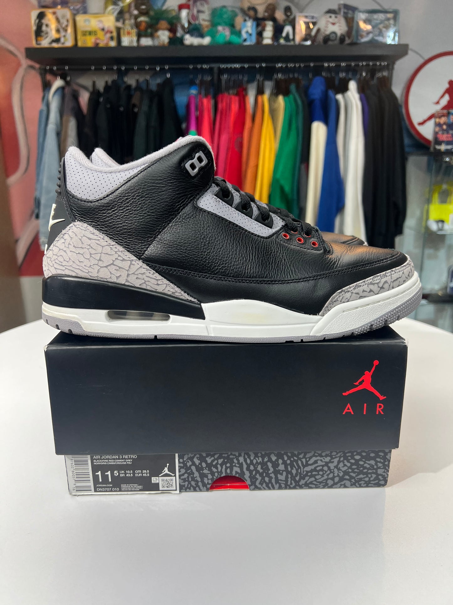 Preowned Jordan 3 Black Cement (2024)