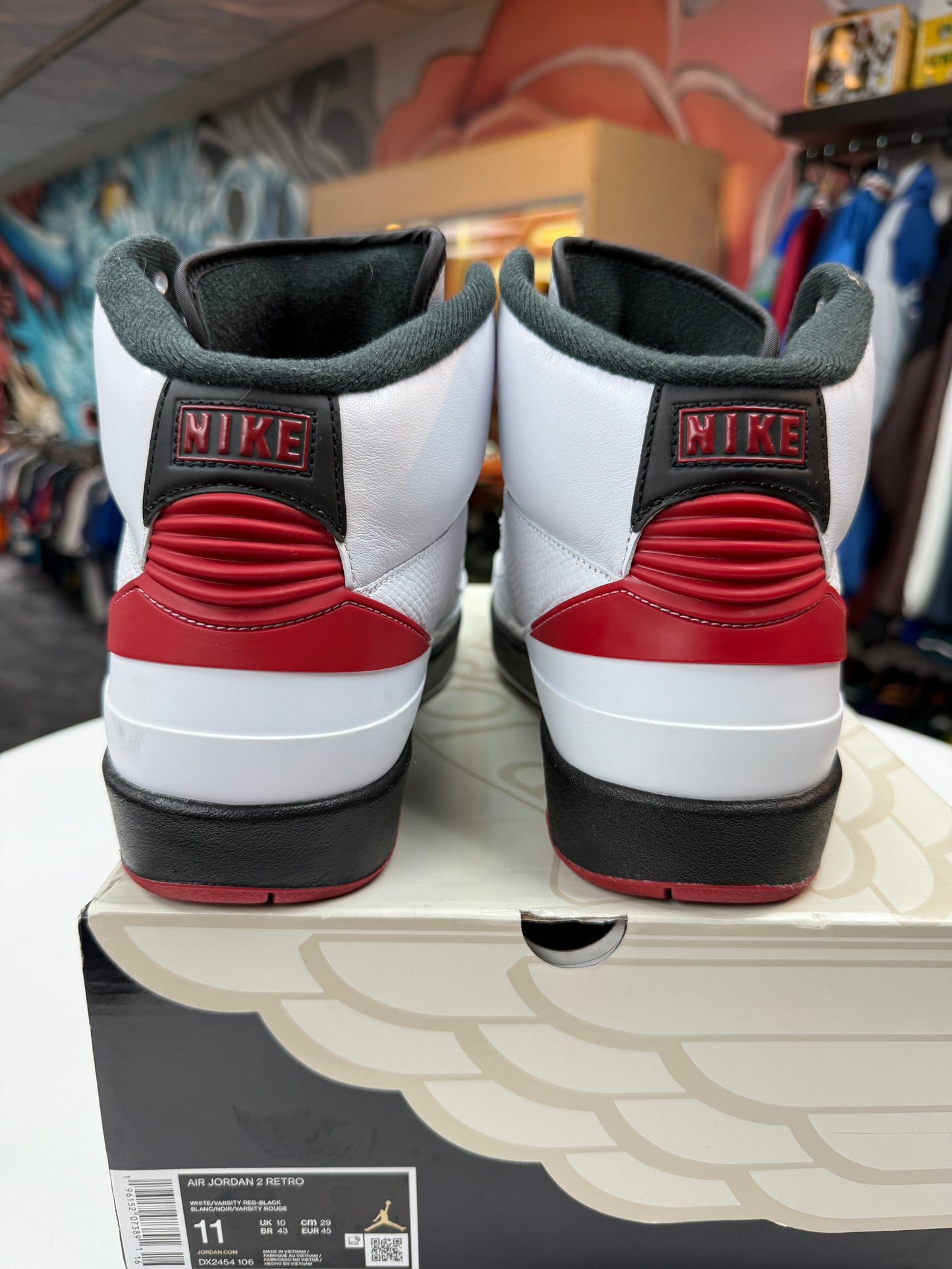 Preowned Jordan 2 Chicago