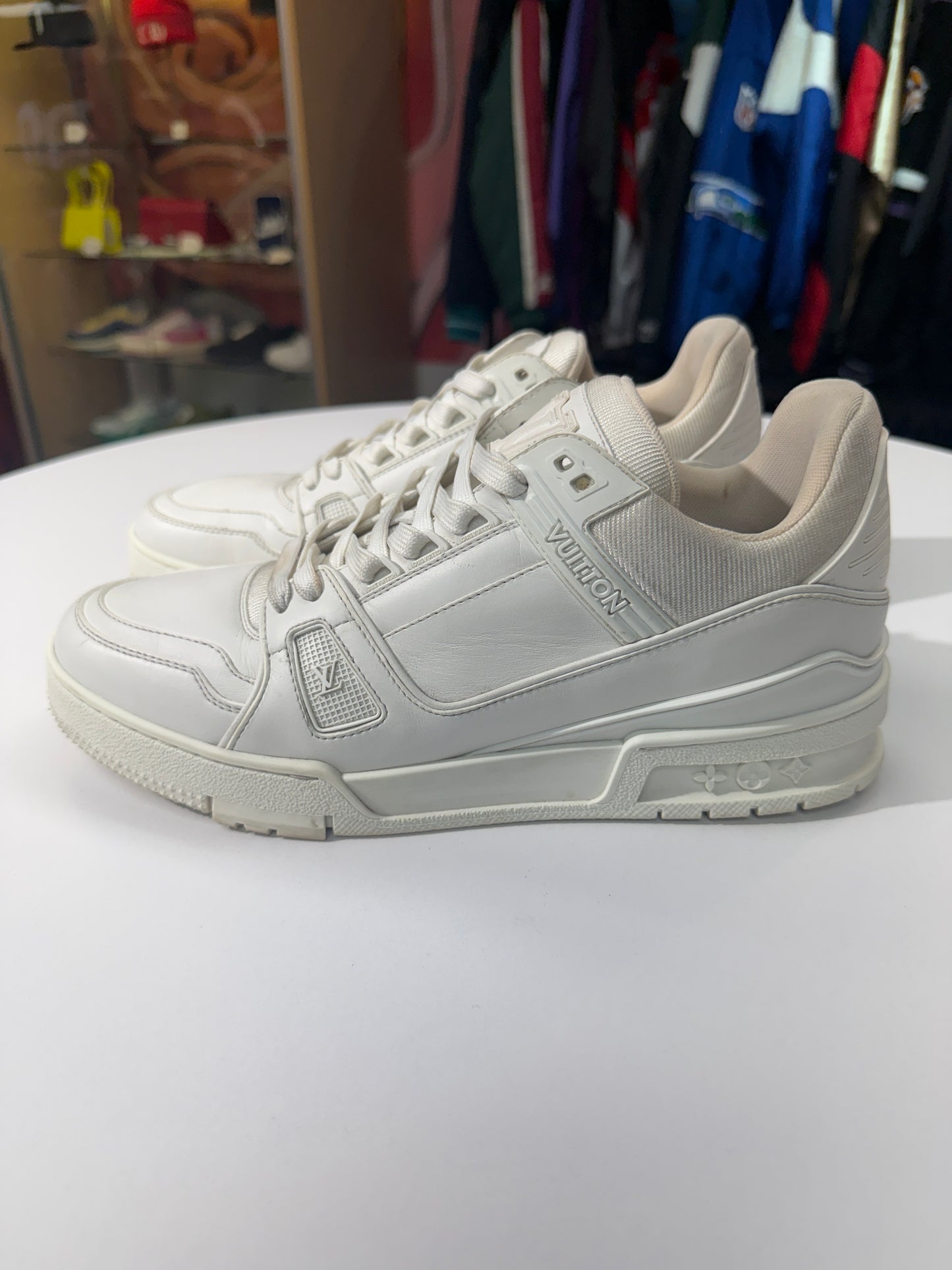 Preowned White Louis Vuitton LV Trainers