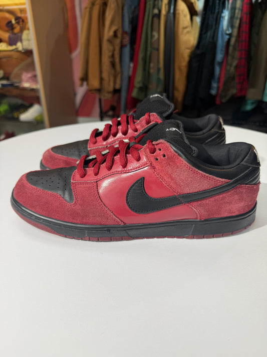 Preowned Nike Sb Dunk Low Pro Milli Vanilli