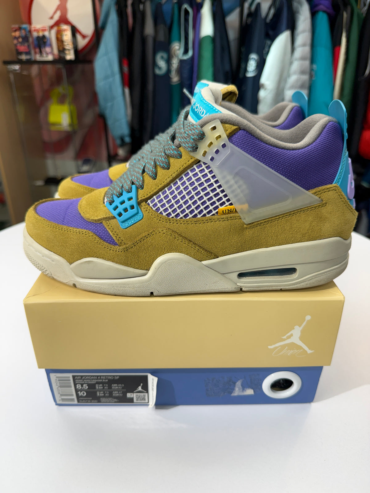Preowned Desert Moss Union Jordan 4