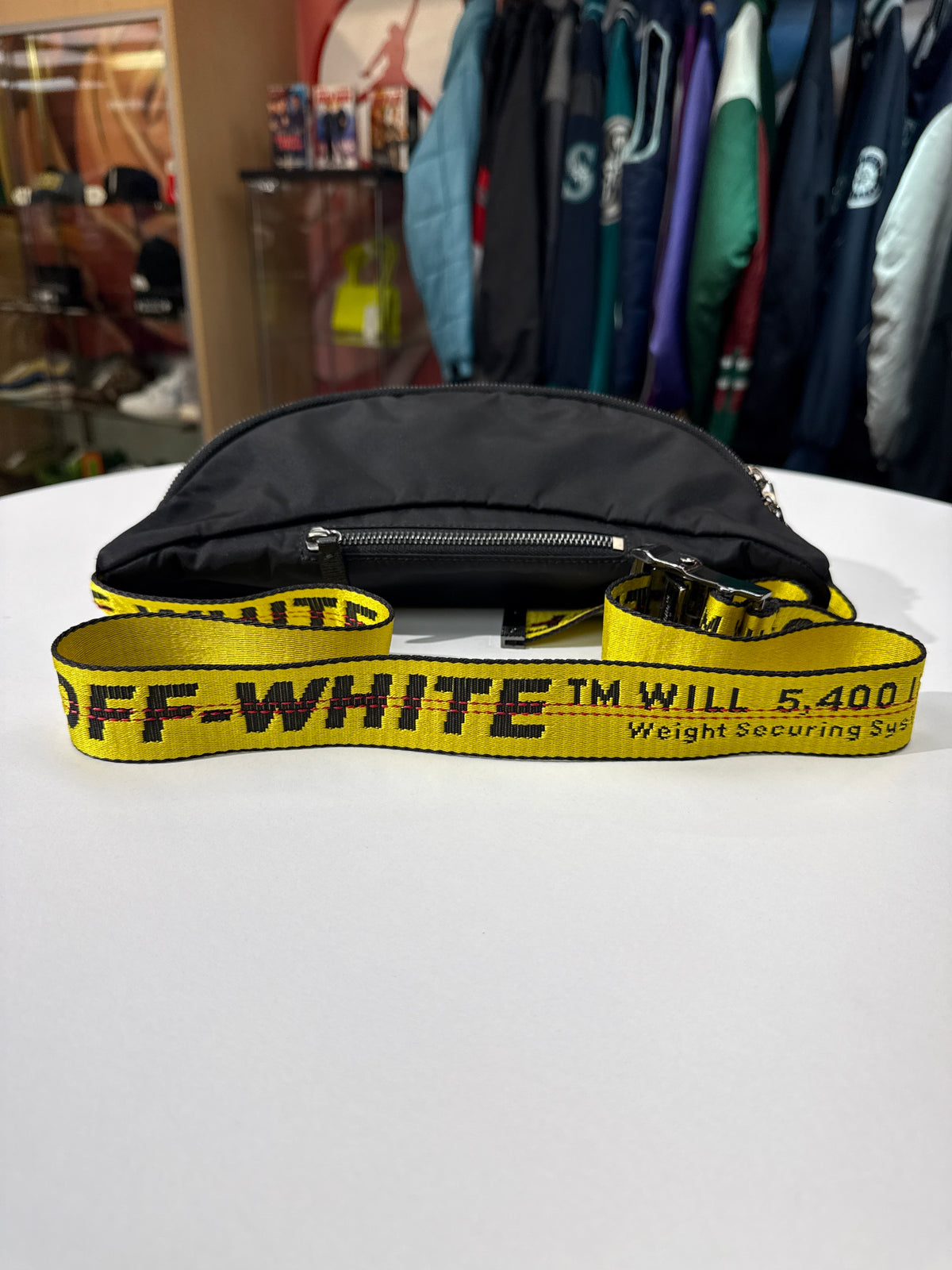 New Off-White Basic Fanny Pack