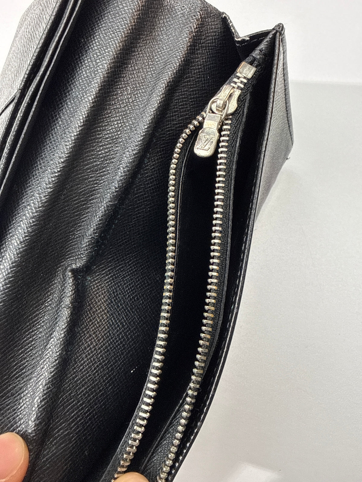 LV Damier Graphite Brazza Wallet